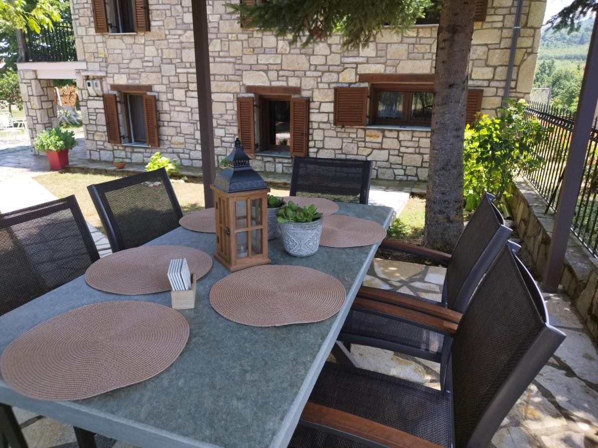 Cosy Lake House, Μια Ανάσα Πριν Τη Λίμνη Kalívia Dış mekan fotoğraf
