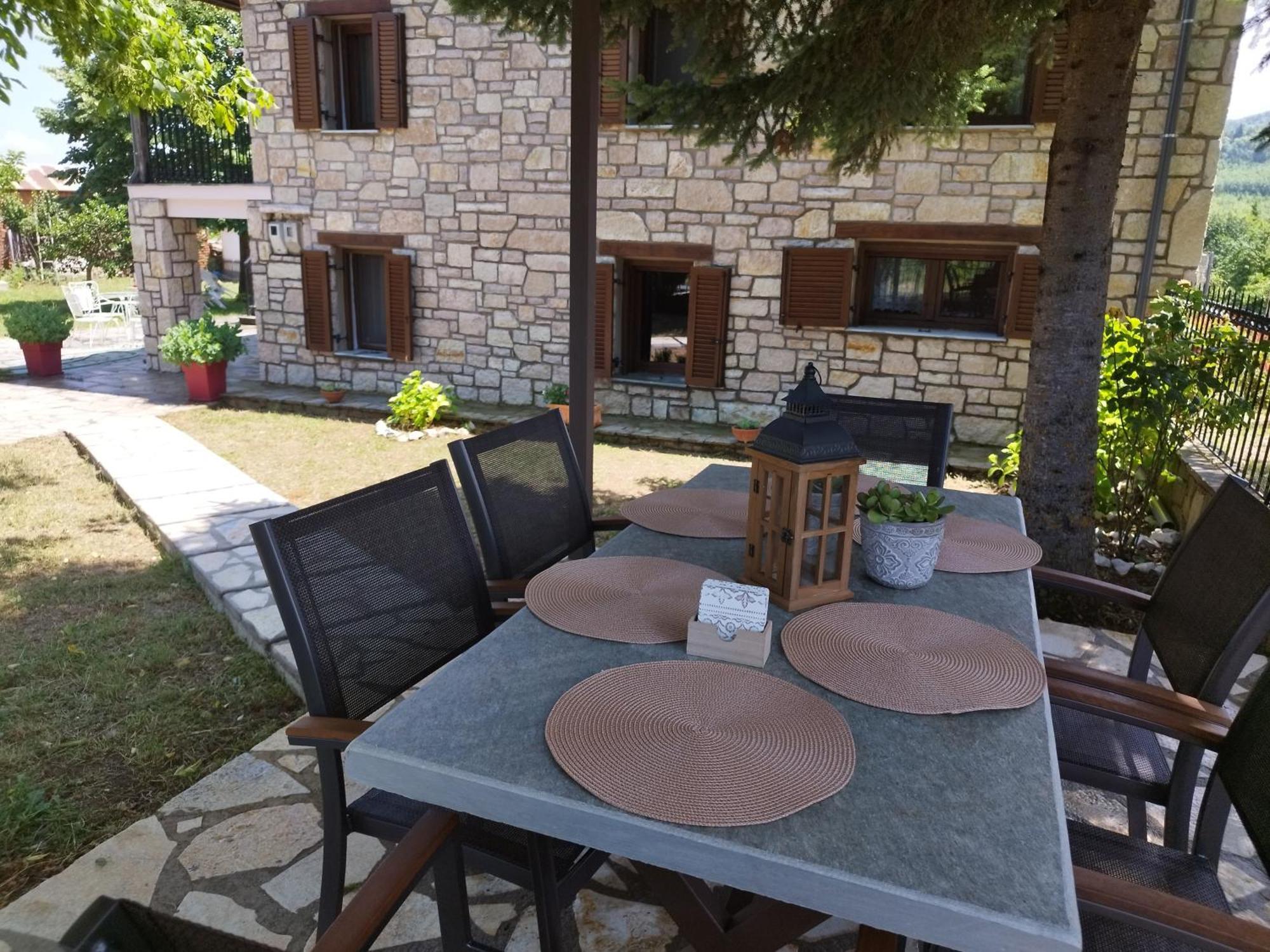 Cosy Lake House, Μια Ανάσα Πριν Τη Λίμνη Kalívia Dış mekan fotoğraf